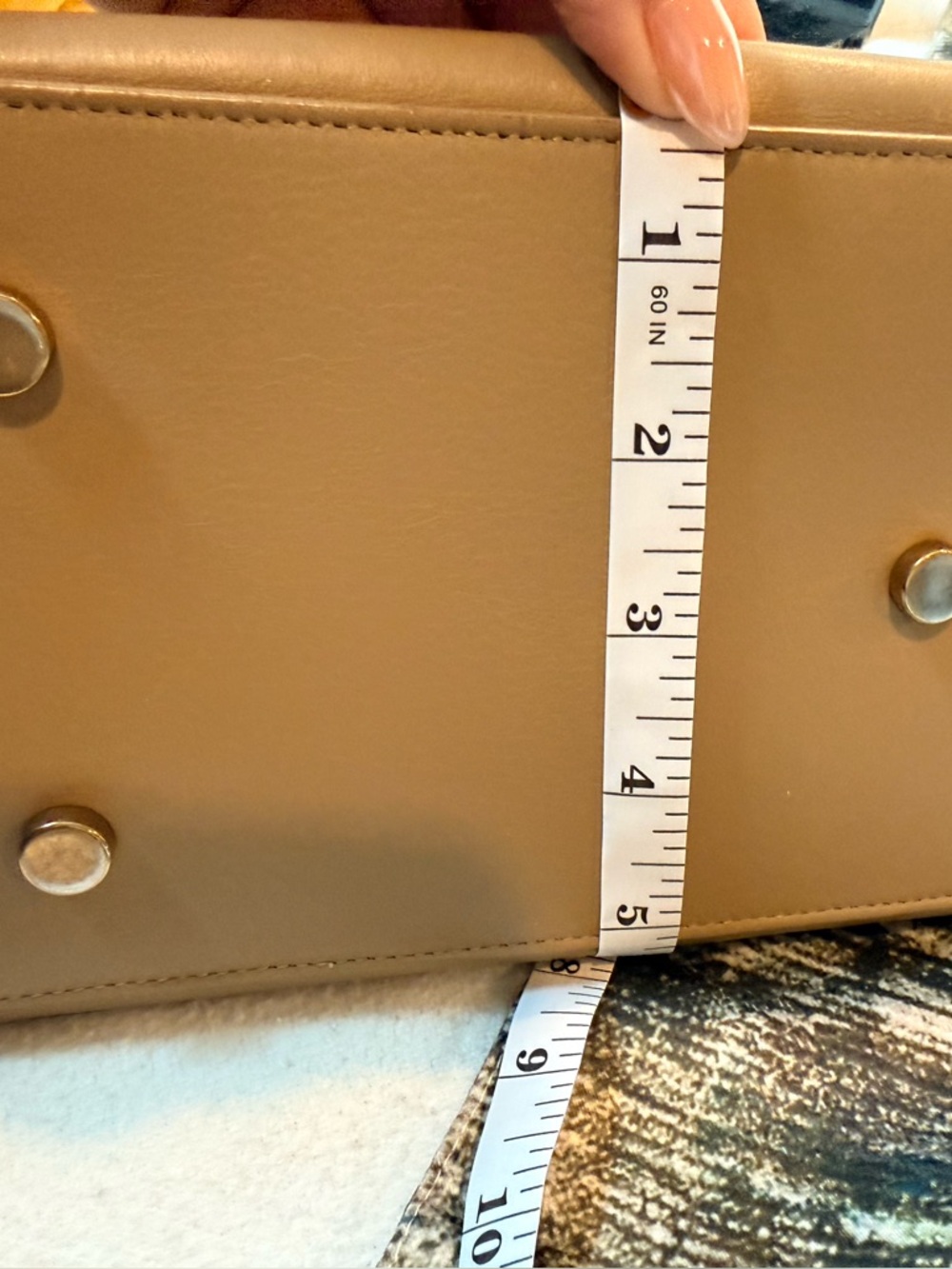 Saint Laurent Monogram Cabas Downtown Bag with Gold YSL Logo - Picture 12 of 16